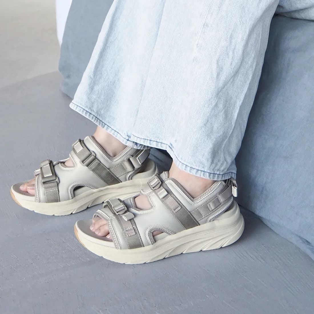 本革ソフトレザーアクセントバブーシュ