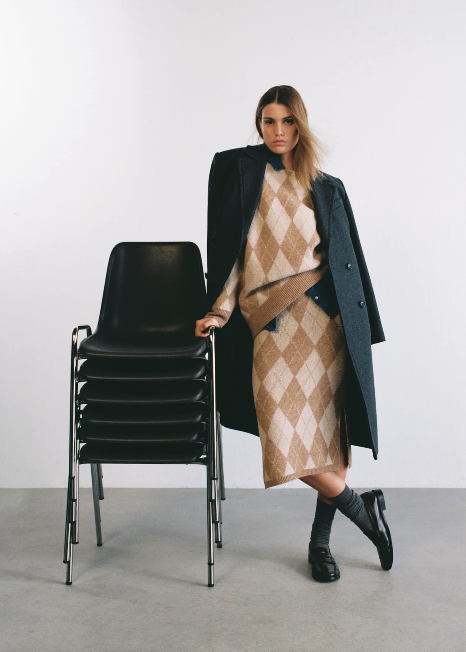 MANGO - LOOKING PREPPED