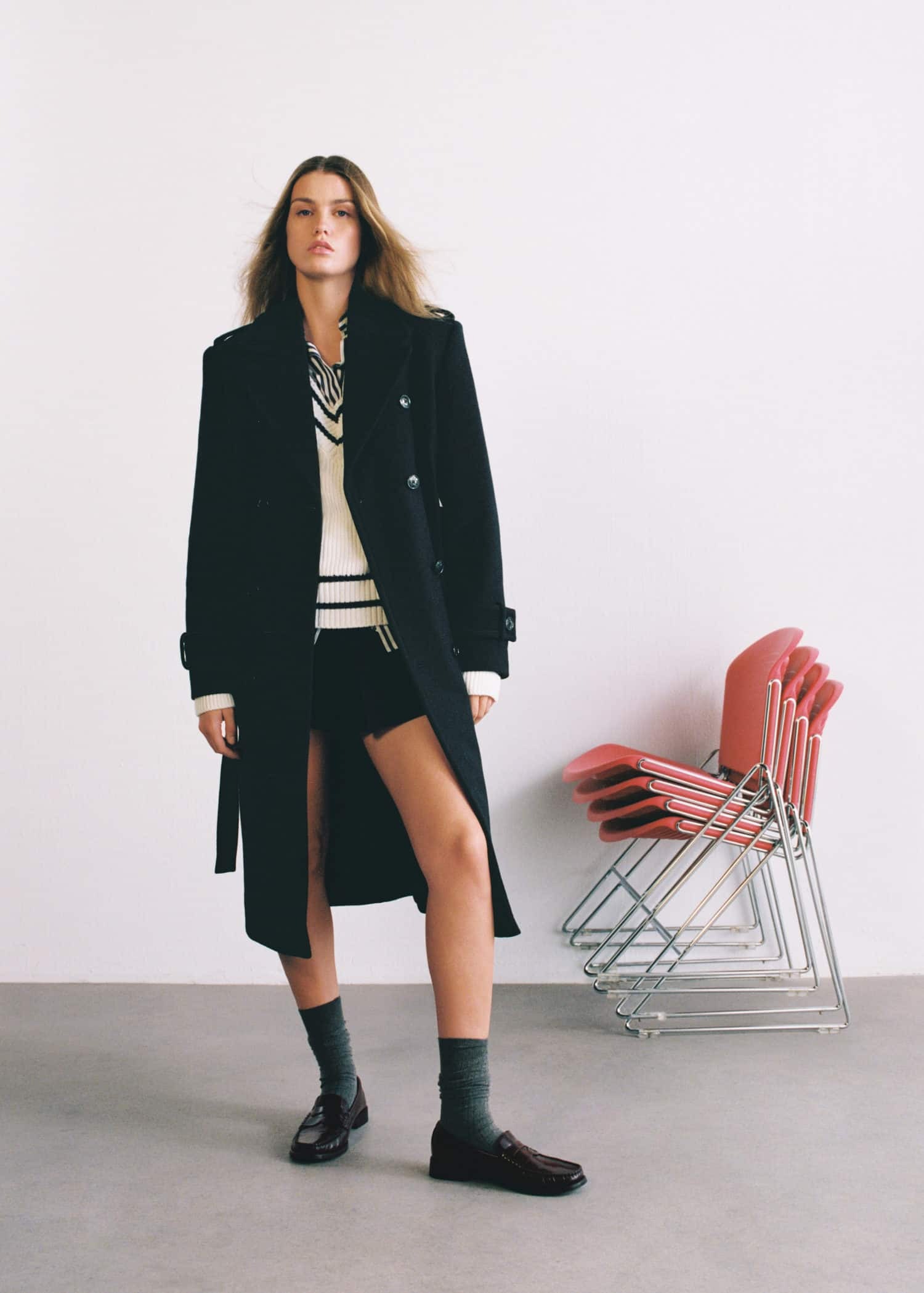 MANGO - LOOKING PREPPED