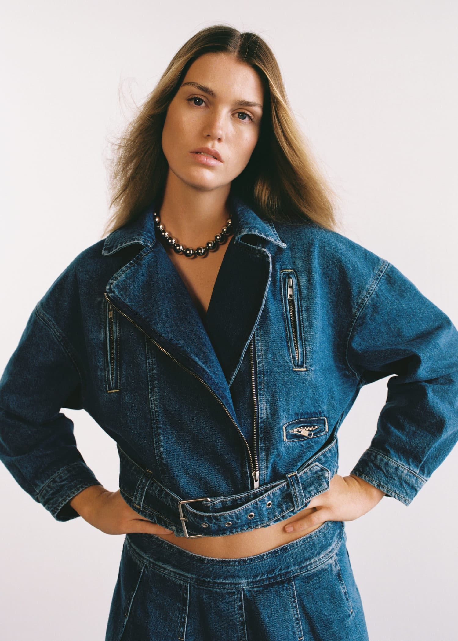 MANGO - LOOKING PREPPED