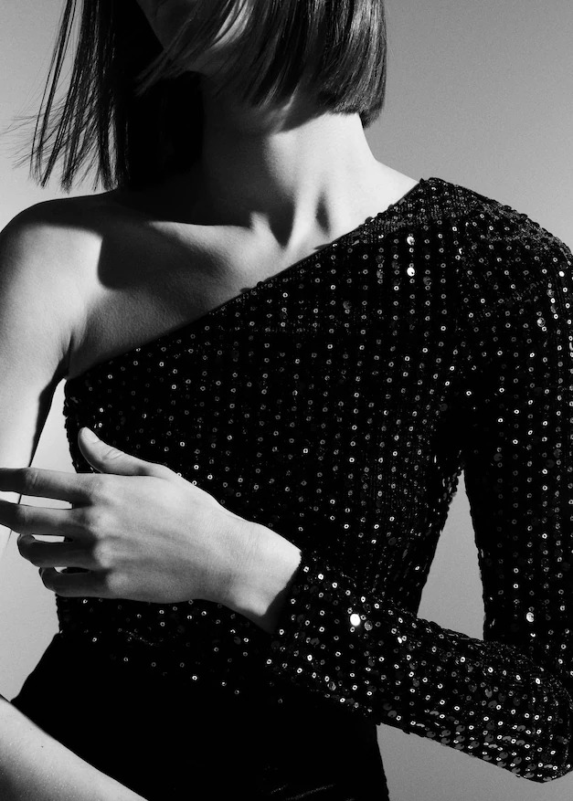MANGO - DISCO（DRESS）CODES