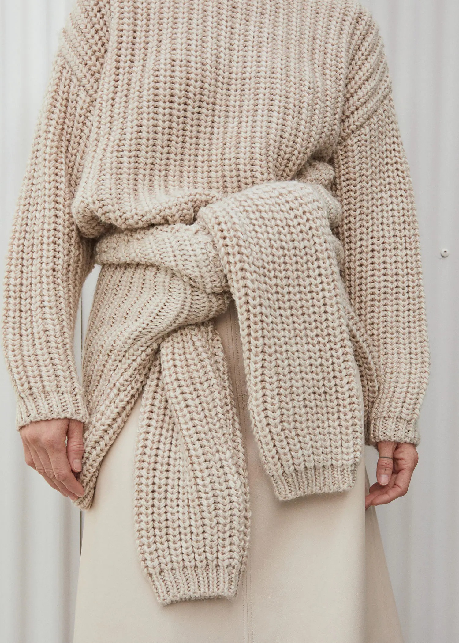 MANGO - COSY STAPLES