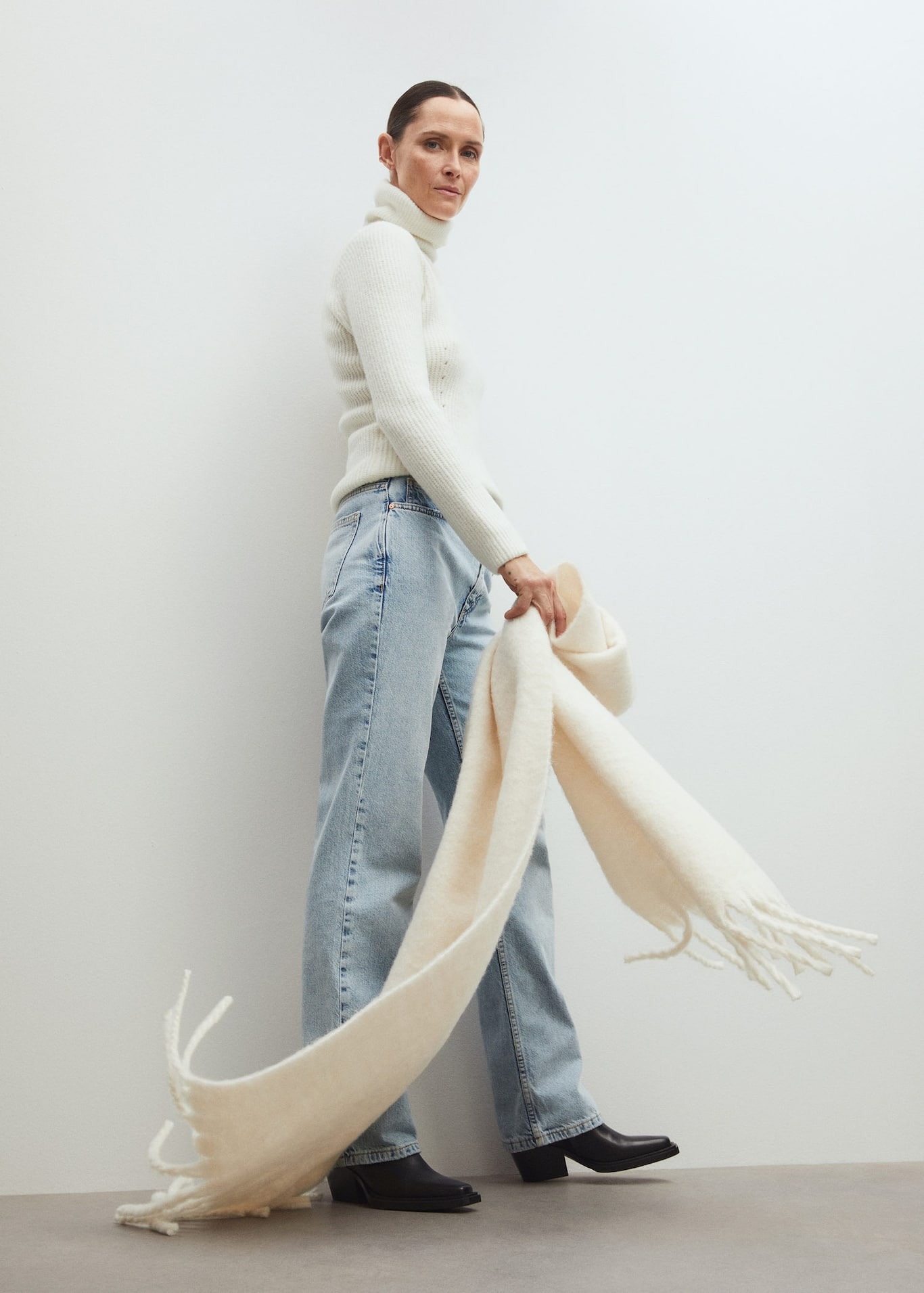 MANGO - COSY STAPLES