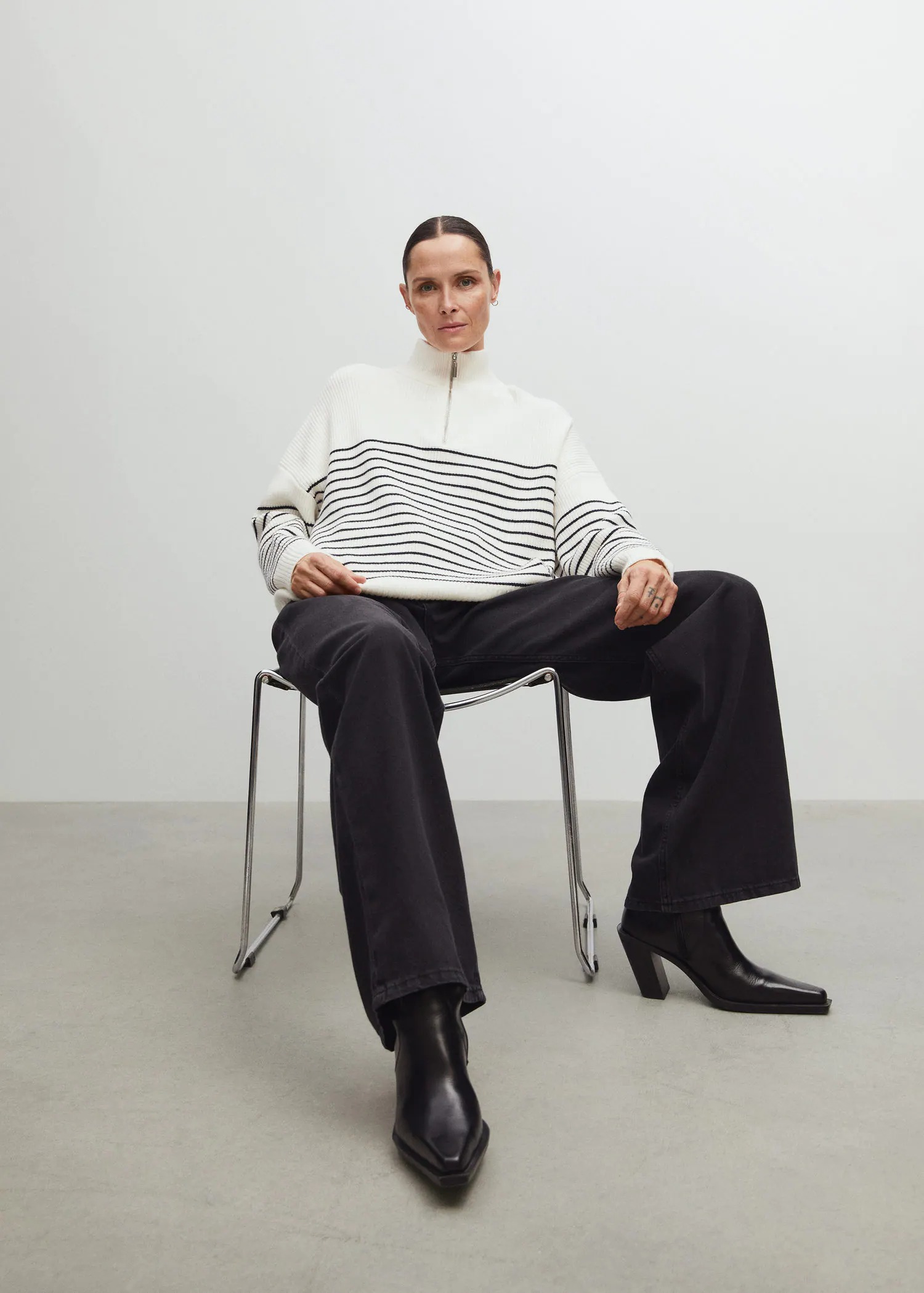 MANGO - COSY STAPLES