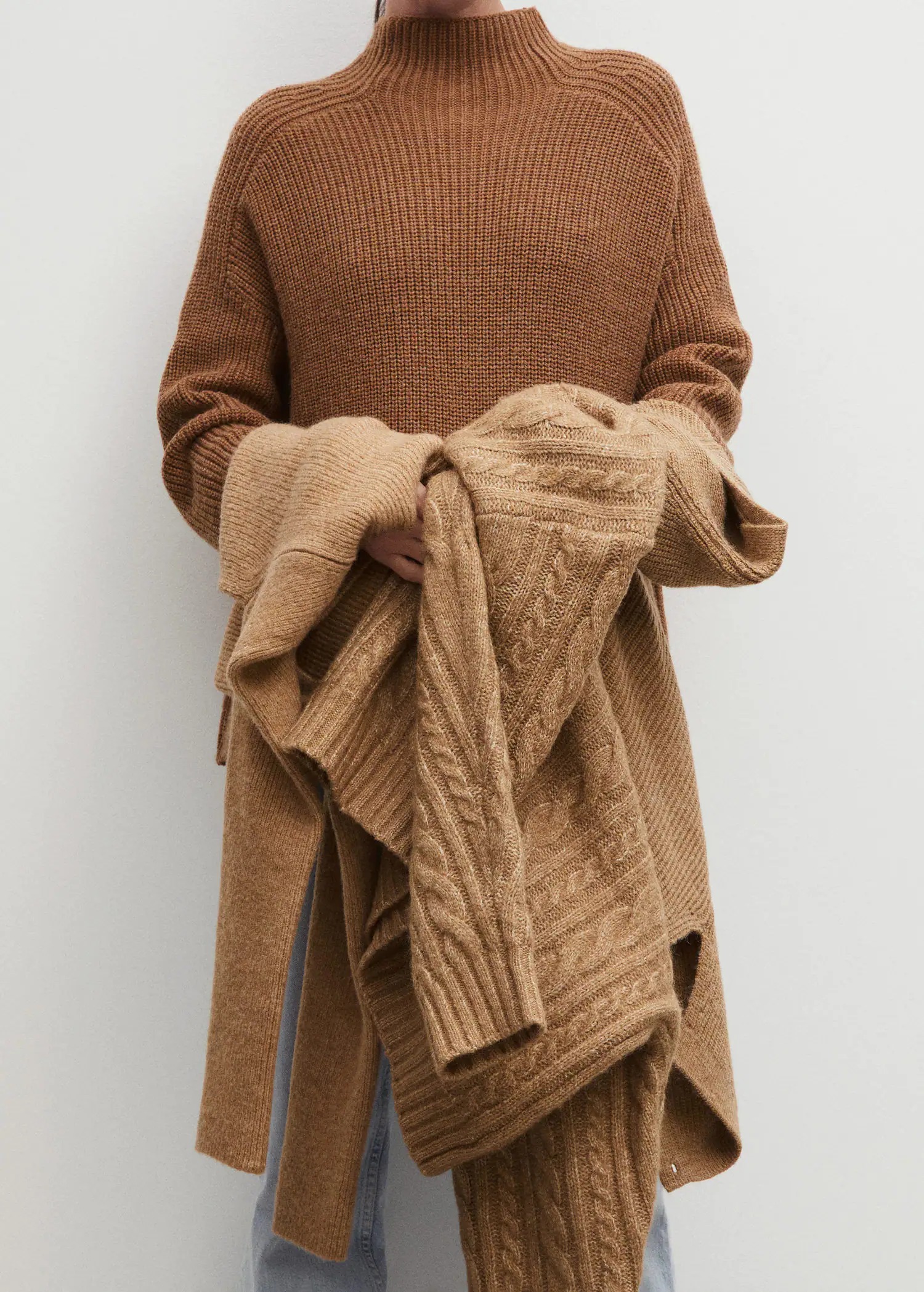 MANGO - COSY STAPLES