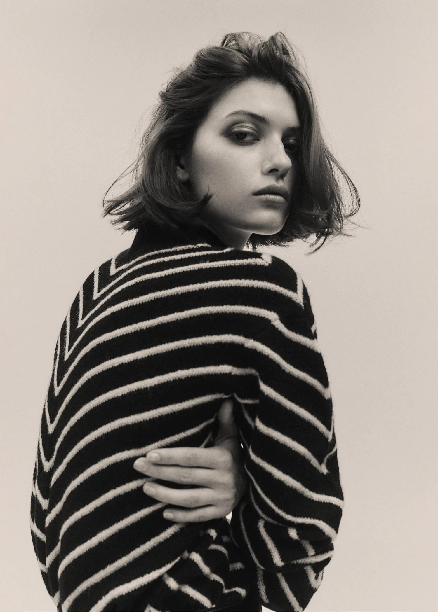 MANGO - THE BLACK & WHITE EDIT