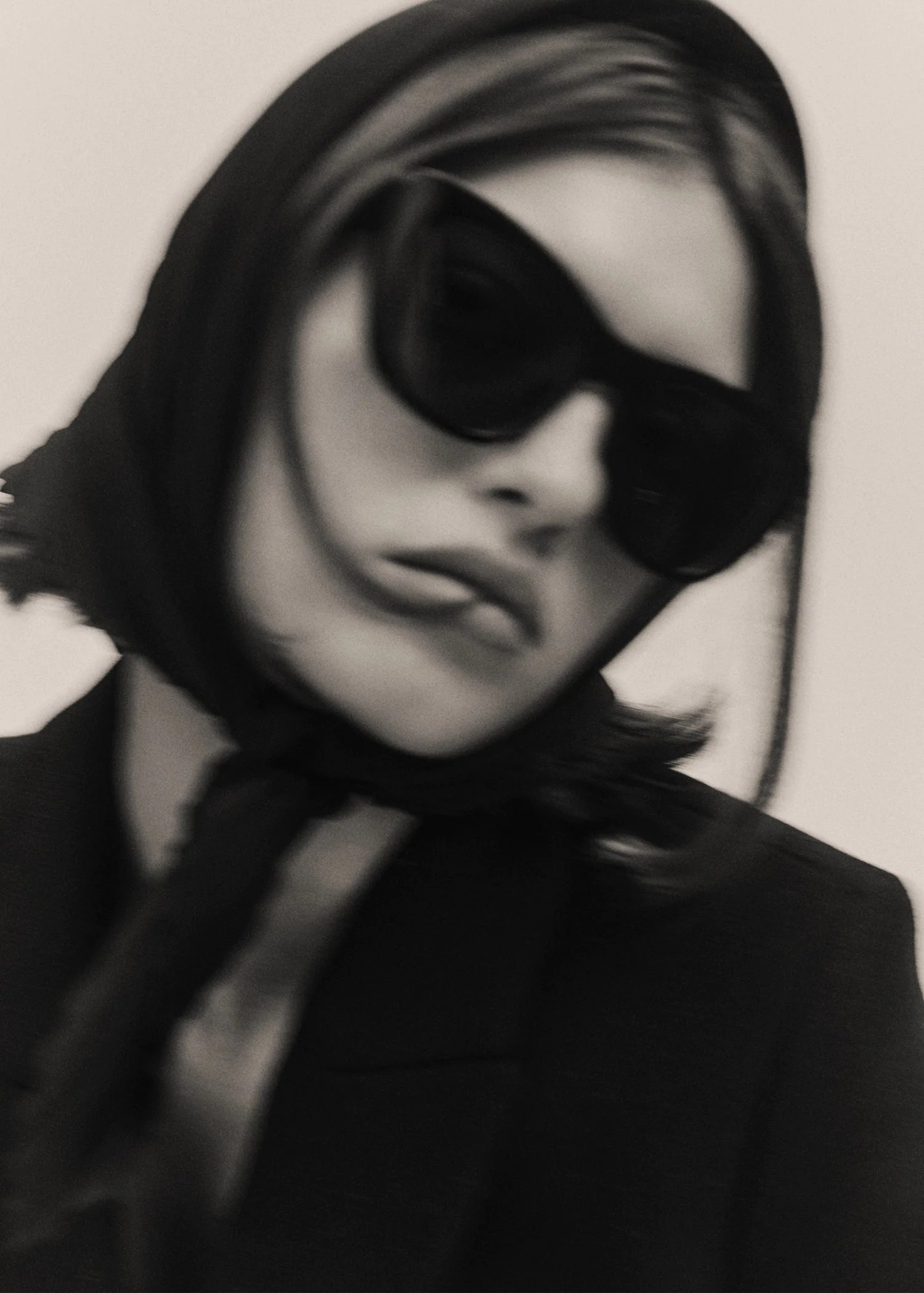 MANGO - THE BLACK & WHITE EDIT