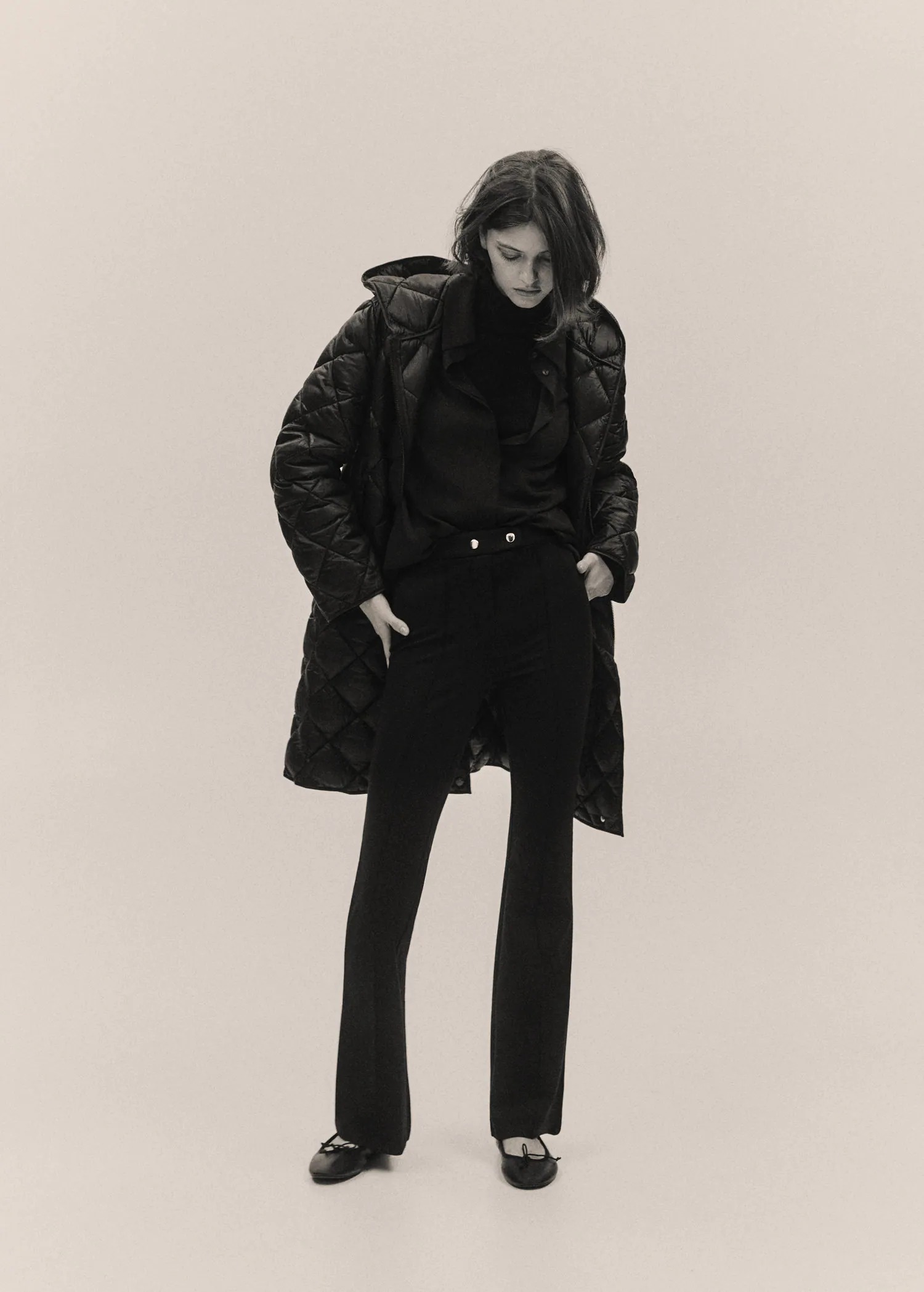 MANGO - THE BLACK & WHITE EDIT