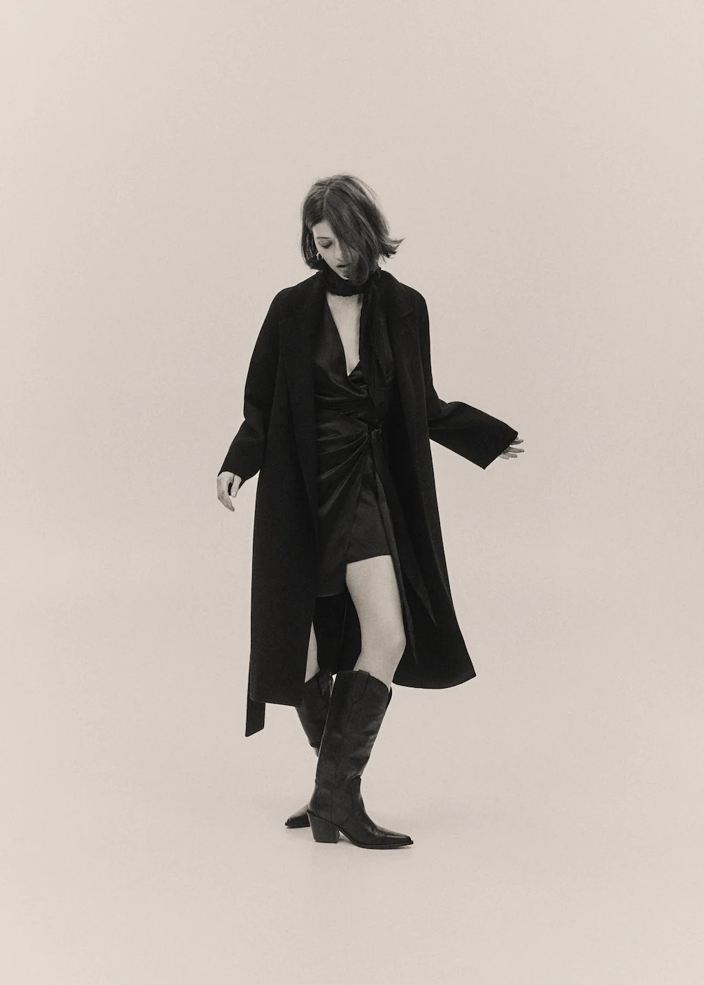 MANGO - THE BLACK & WHITE EDIT