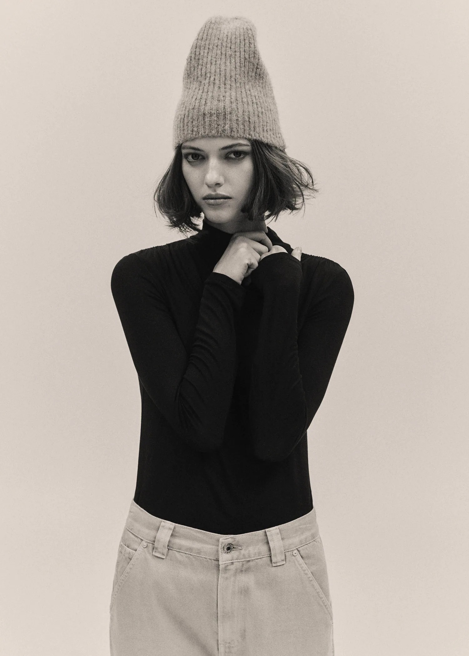 MANGO - THE BLACK & WHITE EDIT