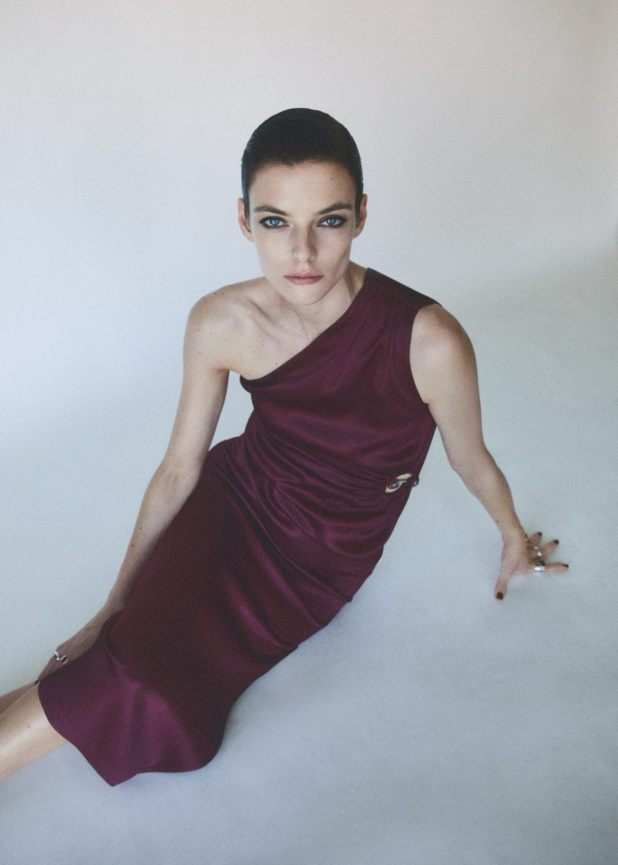 MANGO - SPECIAL GARMENTS FOR SPECIAL MOMENTS