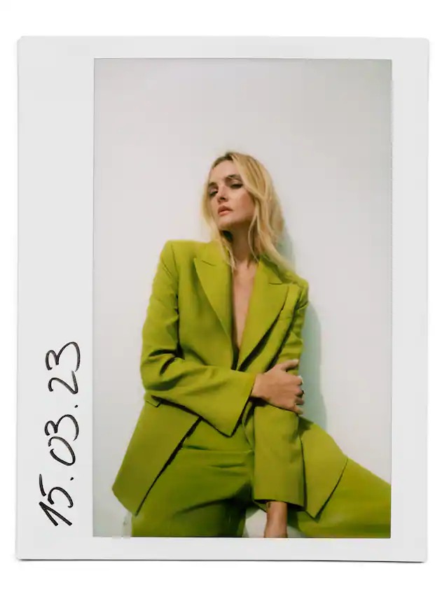 MANGO - ATTRACTING ATTENTION