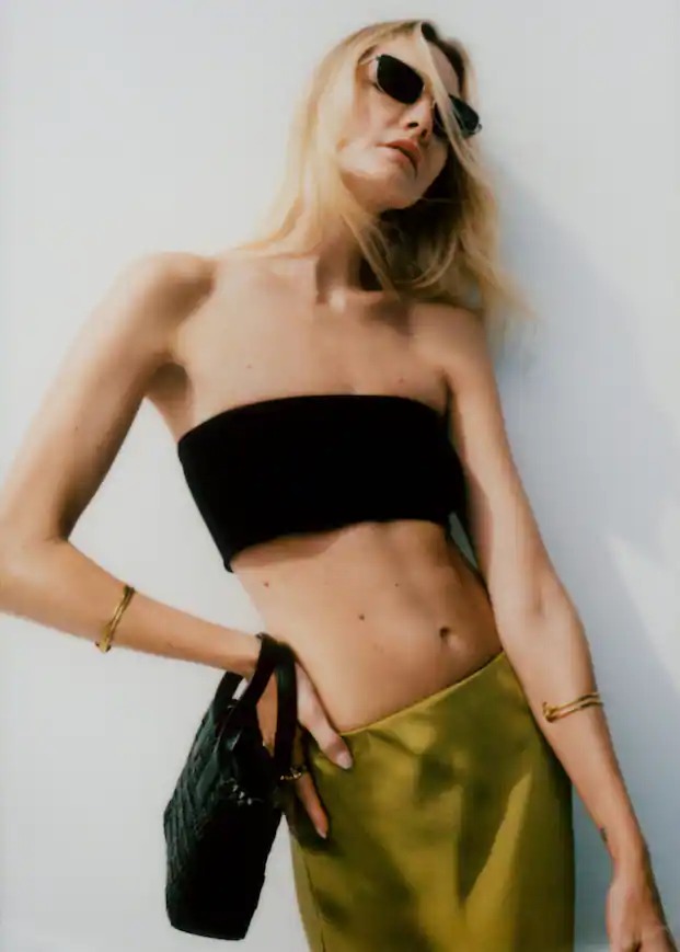 MANGO - ATTRACTING ATTENTION