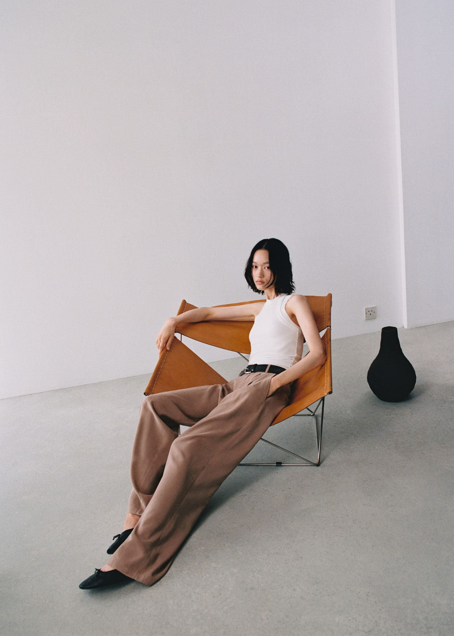 MANGO - TRANSITIONAL (RE)DRESSING