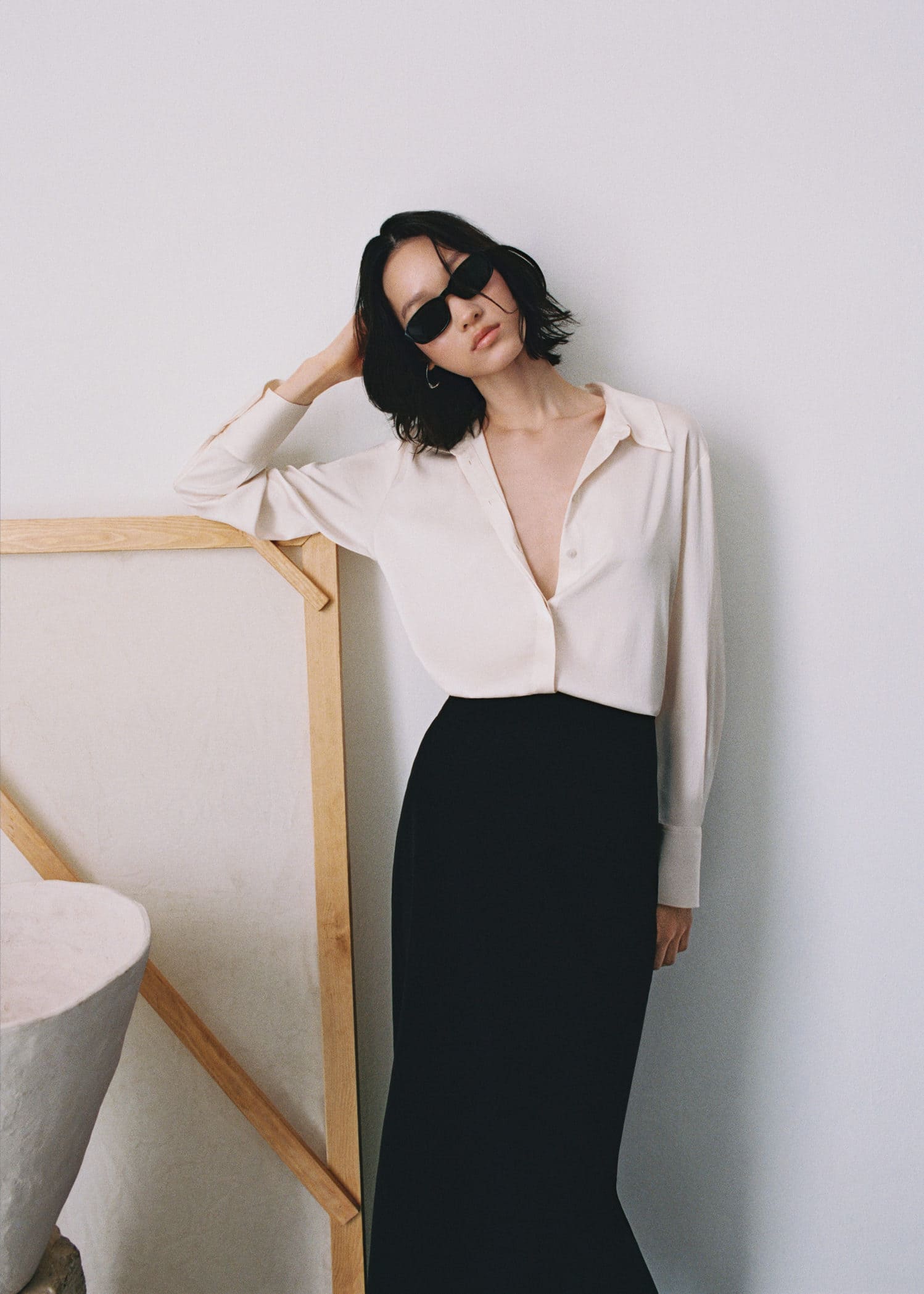 MANGO - TRANSITIONAL (RE)DRESSING