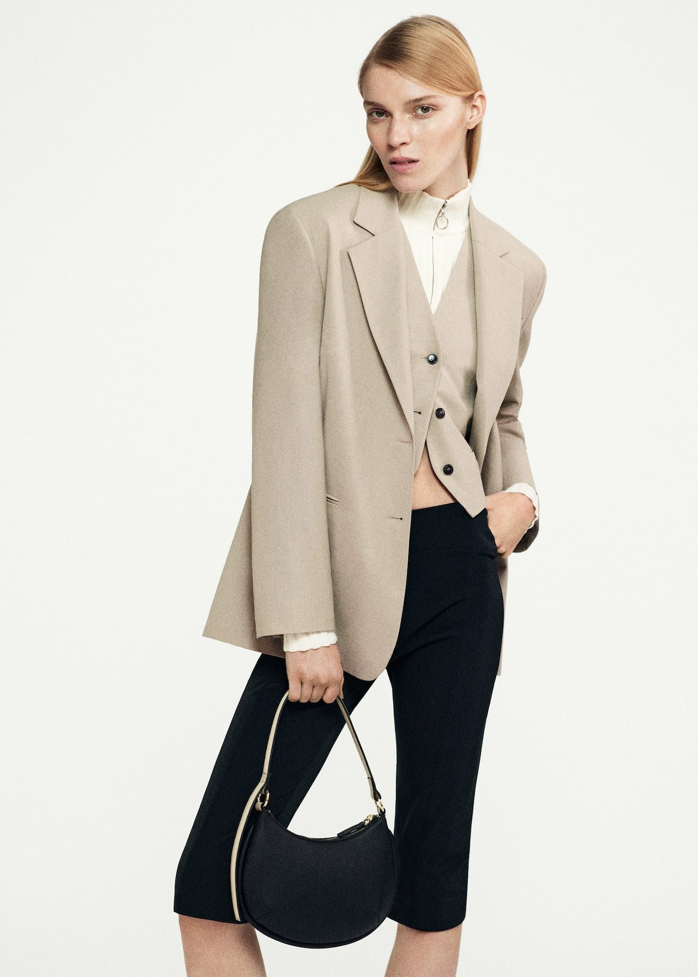 MANGO - SPORTY SEAMS