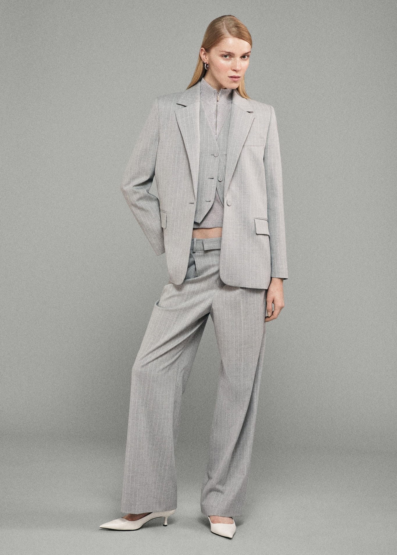 MANGO - SPORTY SEAMS