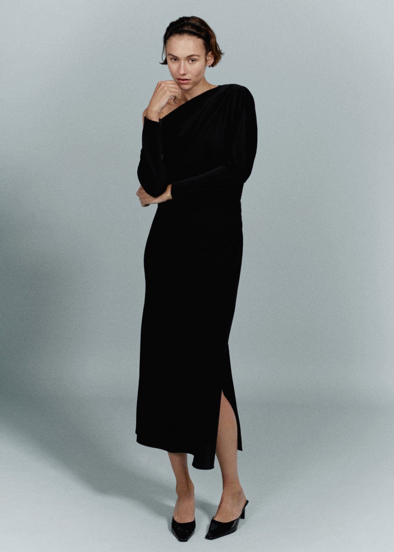 MANGO - BLACK IS BLACK