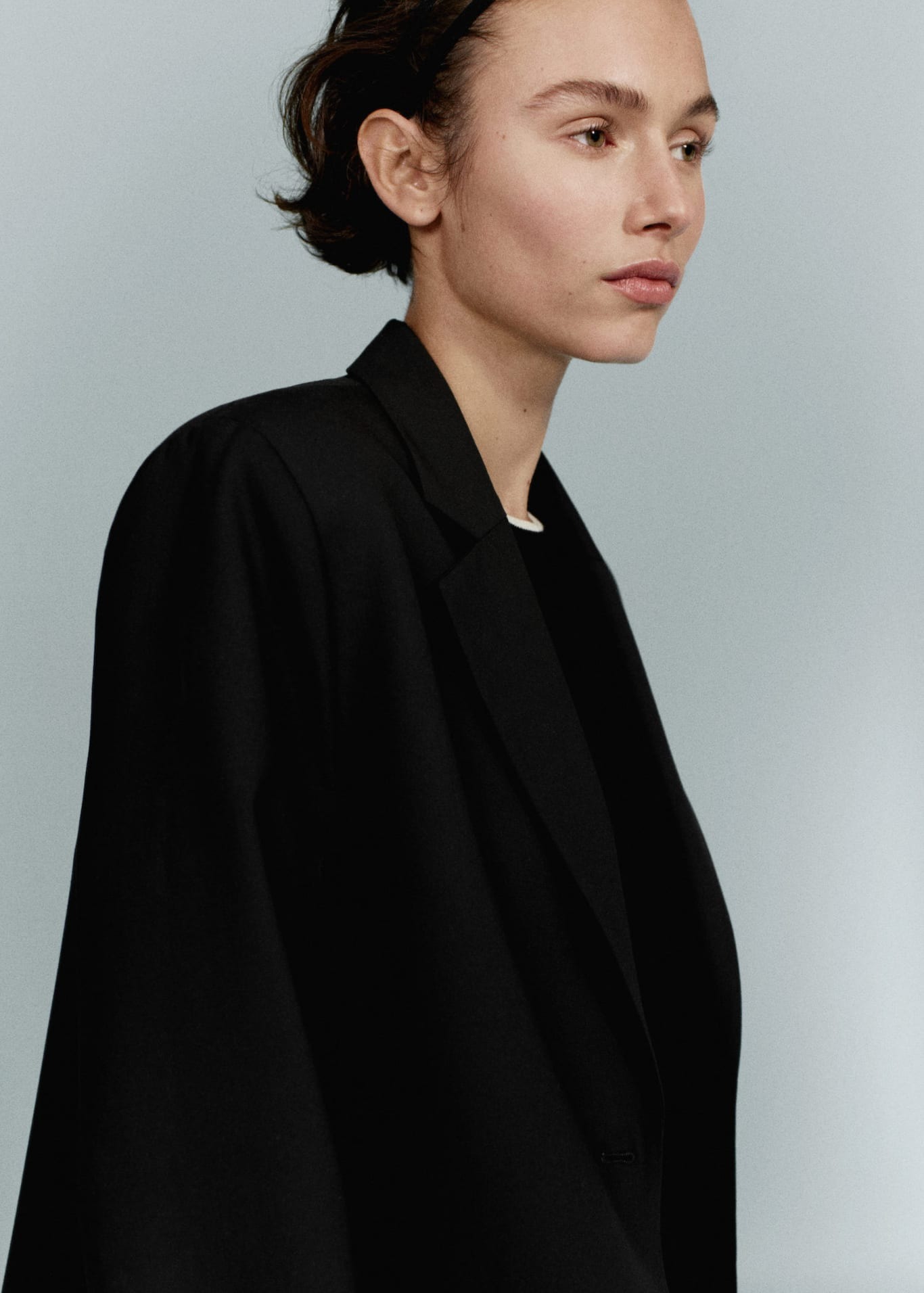 MANGO - BLACK IS BLACK