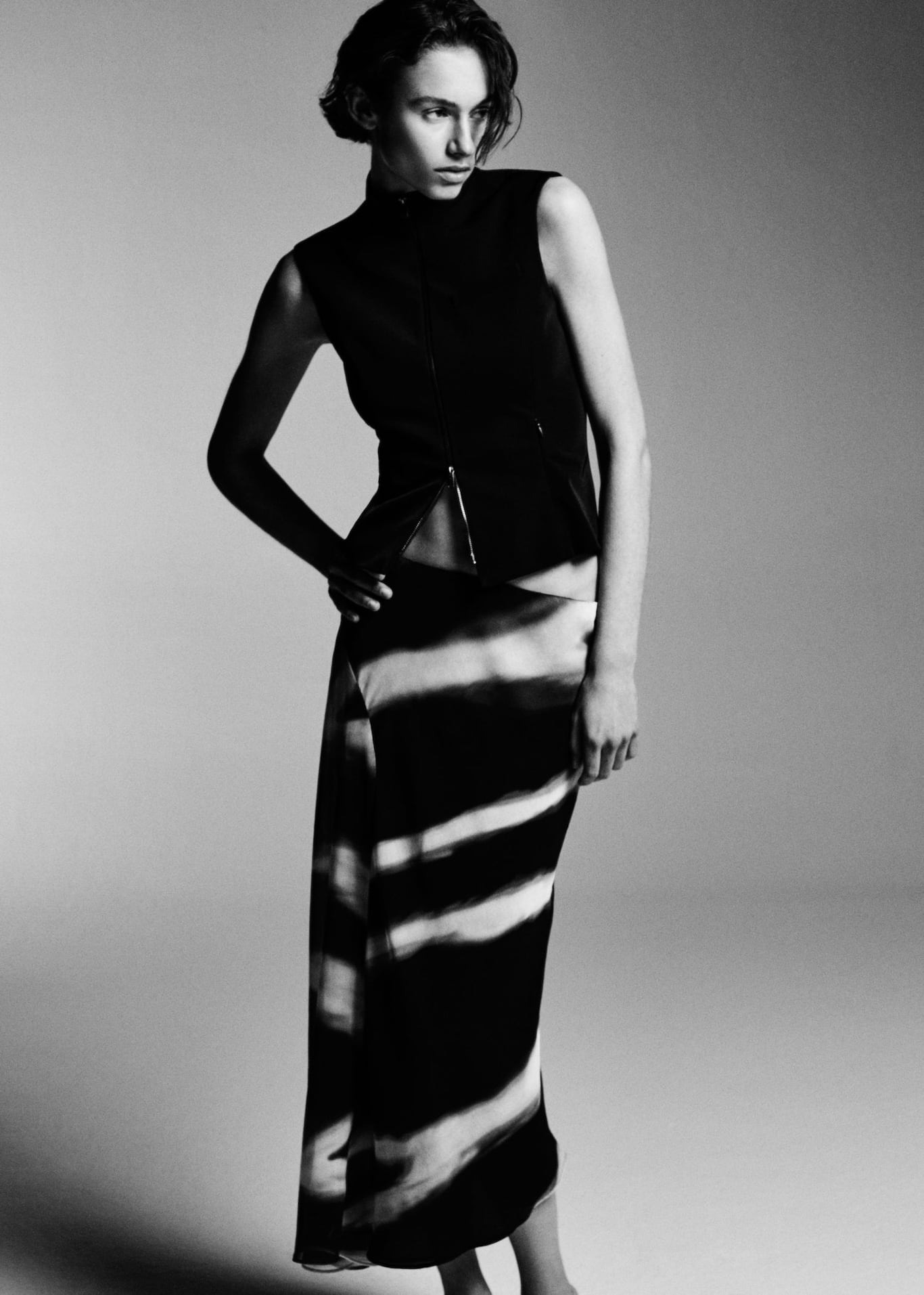 MANGO - BLACK IS BLACK