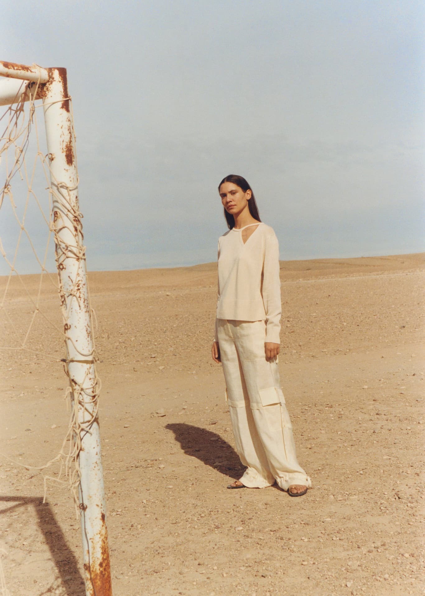 MANGO - SAND LAND