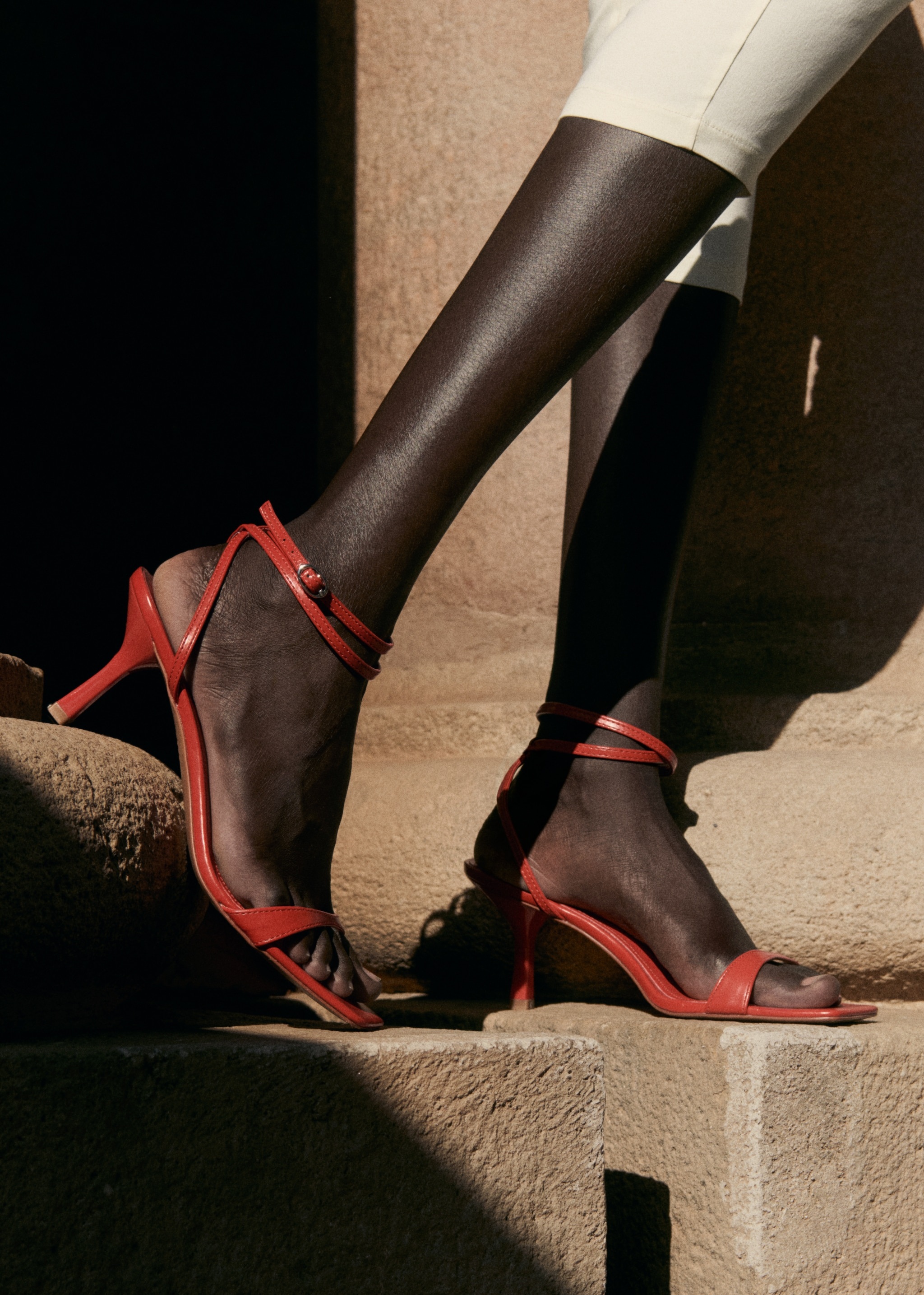 MANGO - DOLCE FAR NIENTE