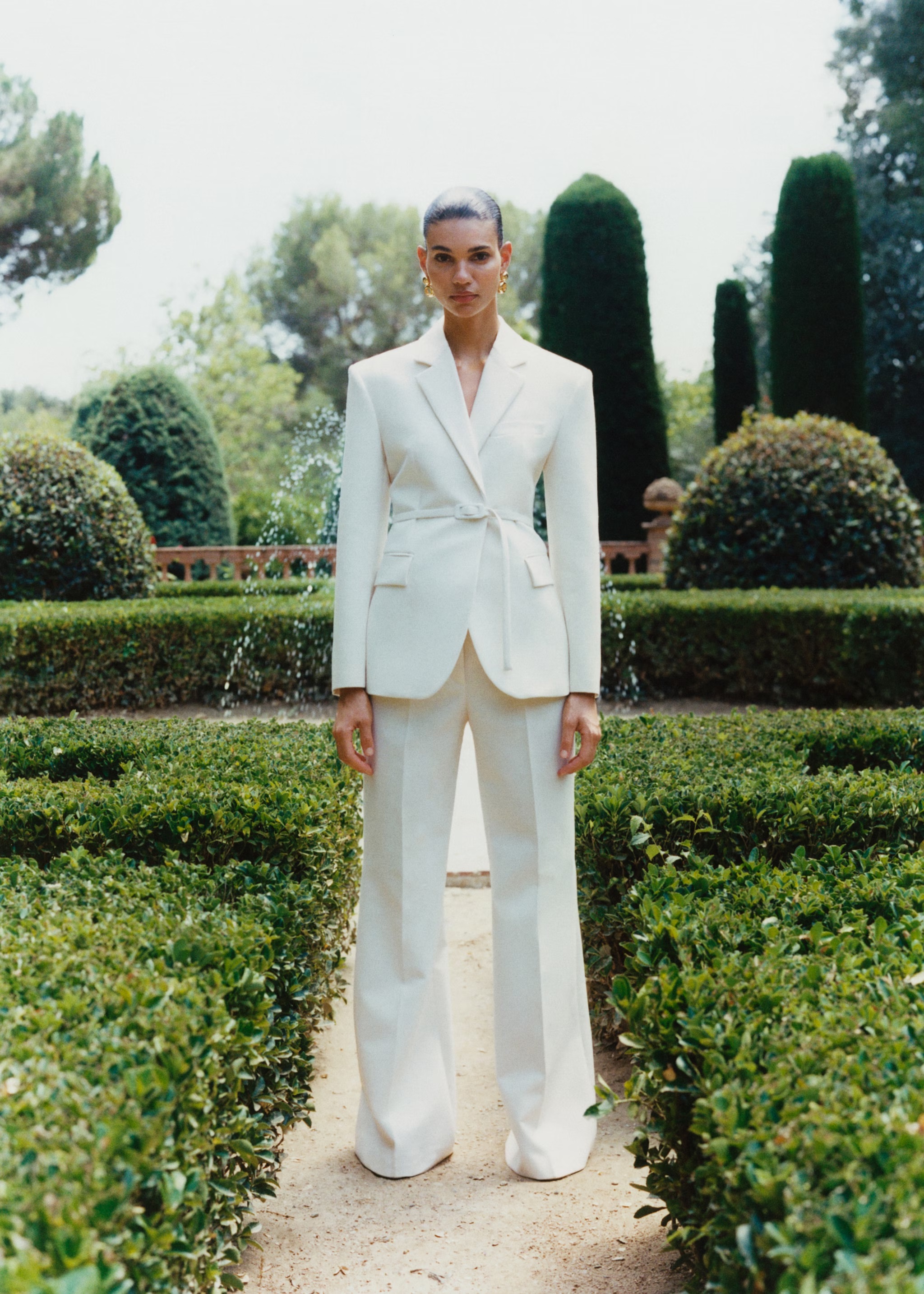 MANGO - SUMMER UPDRESSING