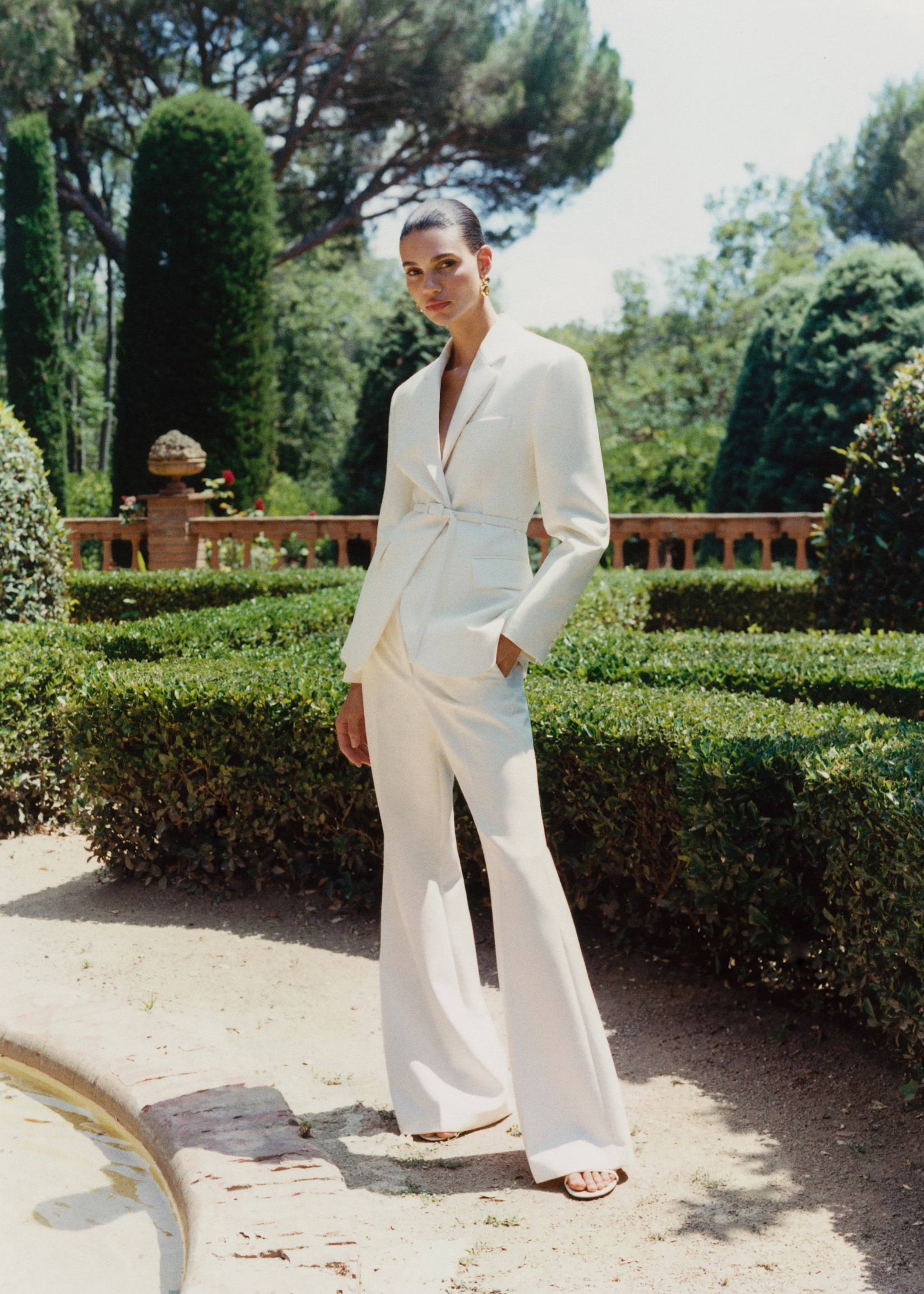 MANGO - SUMMER UPDRESSING