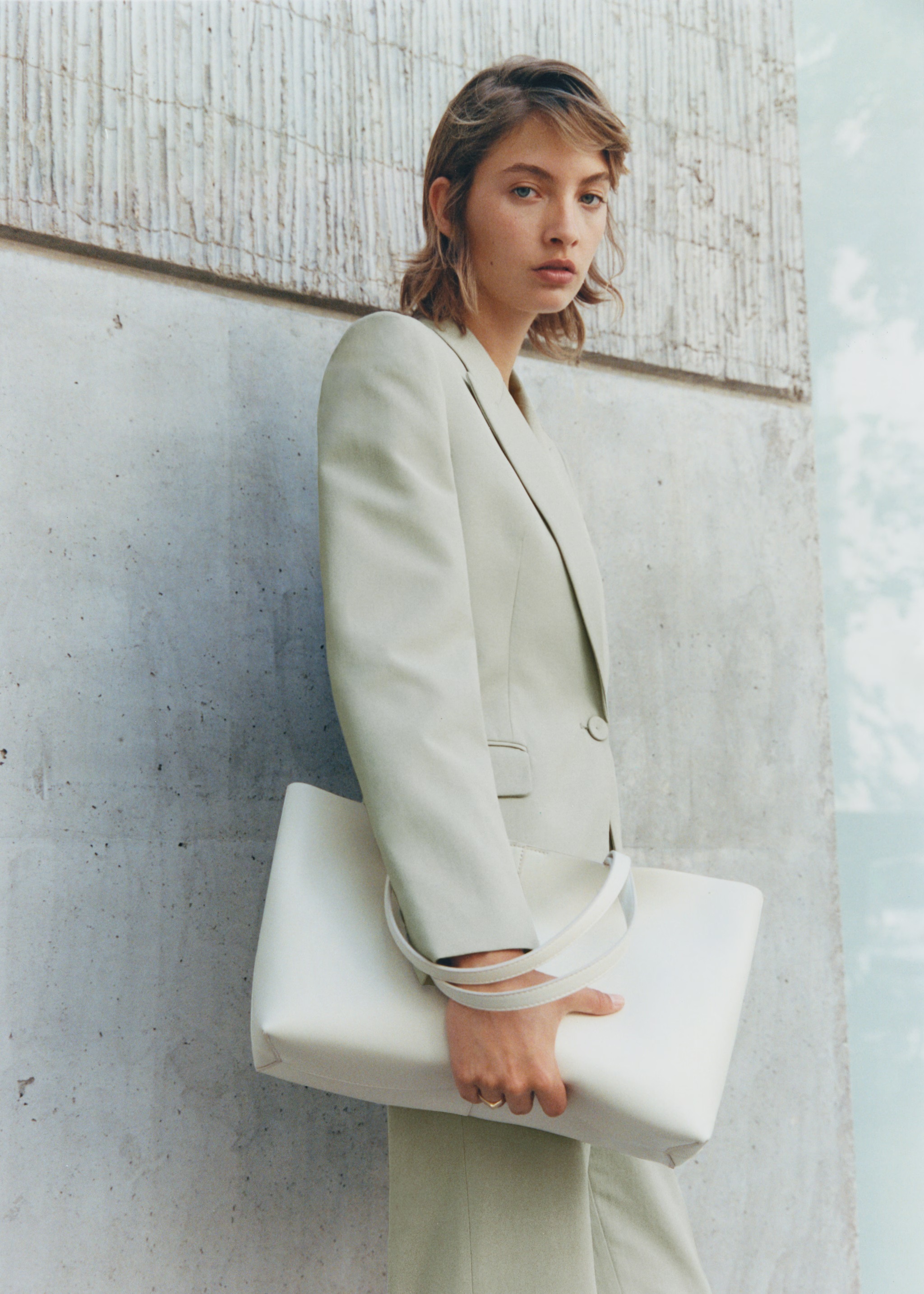 MANGO - A DASH OF GREEN