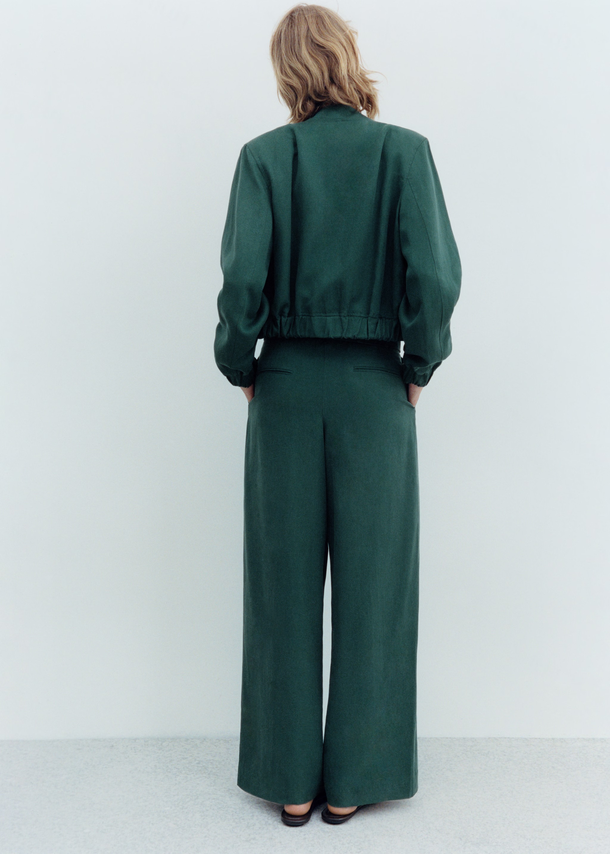 MANGO - A DASH OF GREEN