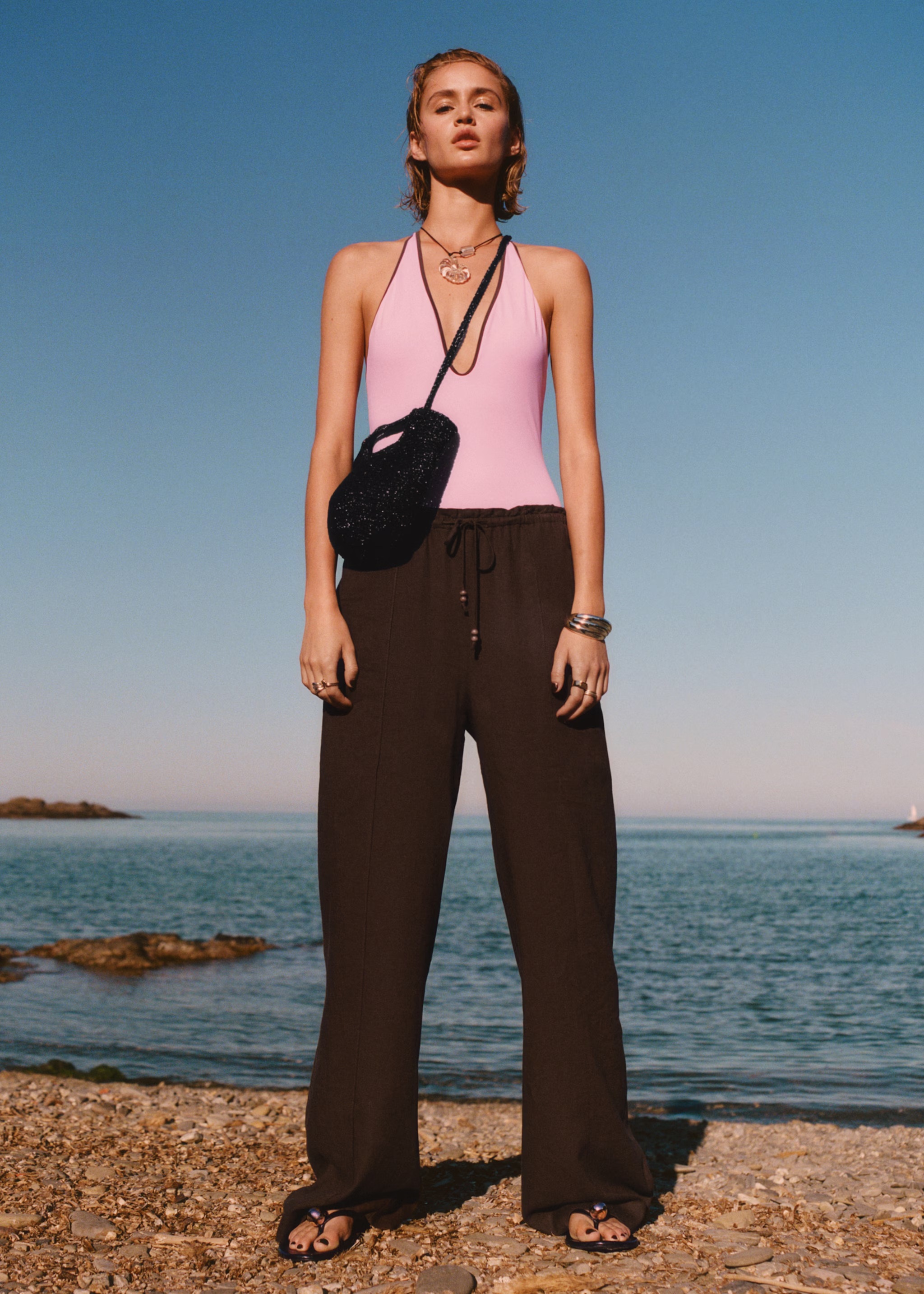 MANGO - #AW25_01