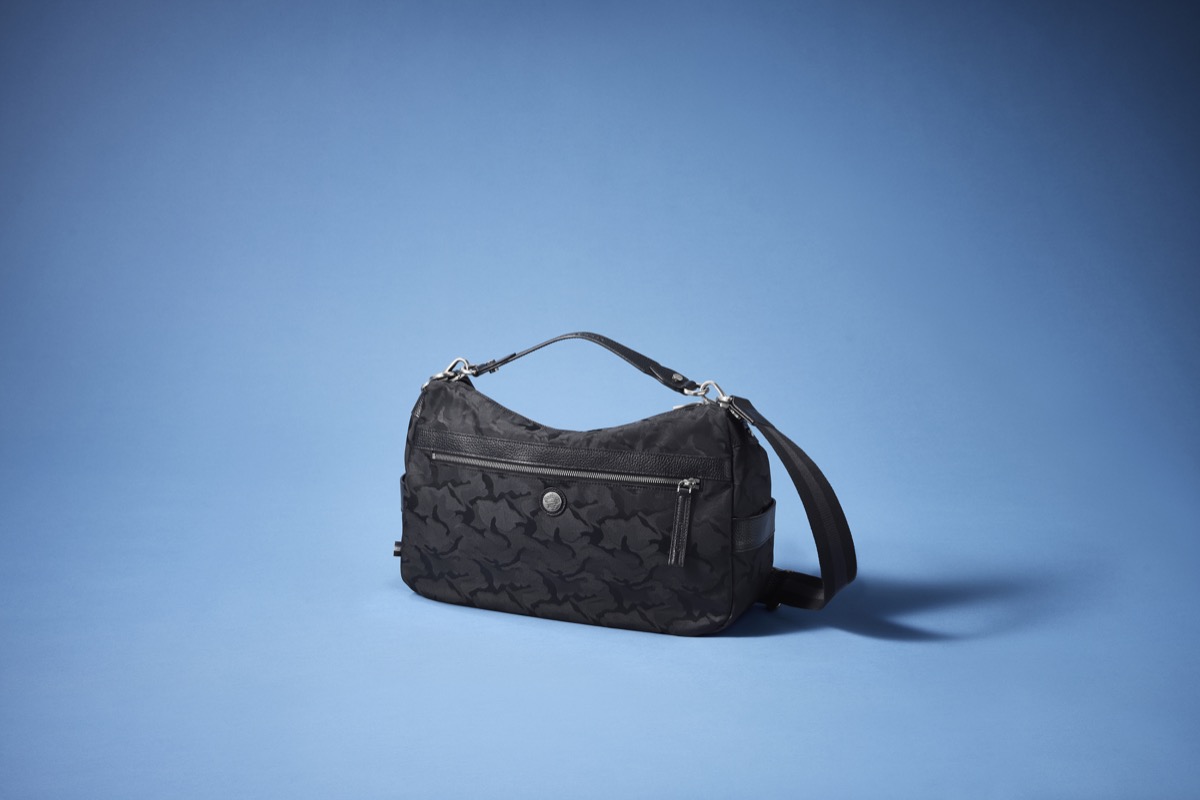 ソロペルテ 30th ショルダーバッグ