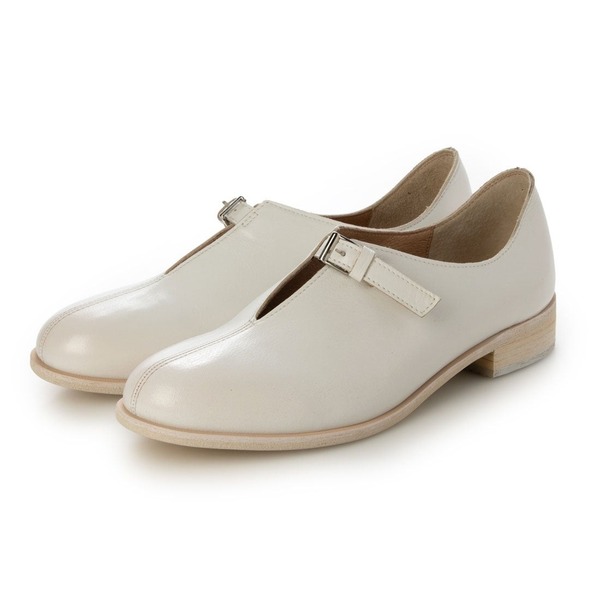 51300 アイボリー