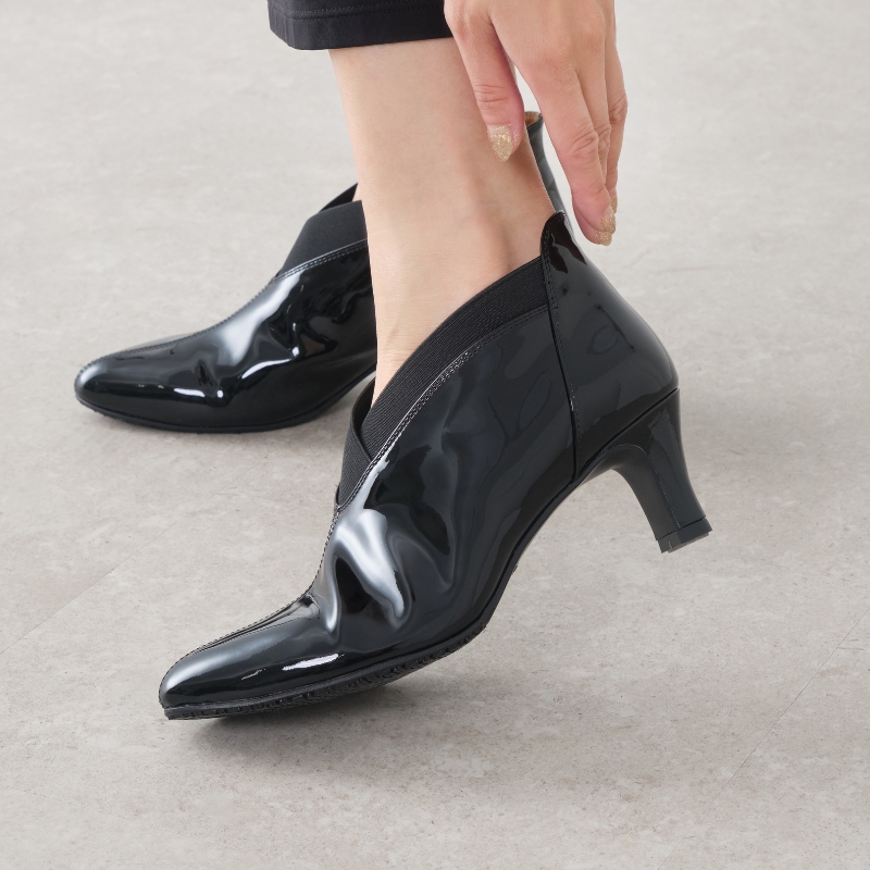 7841 ブラックエナメル