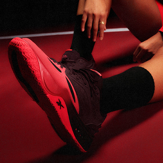 Reebok | ENGINE A -Reebok 公式オンラインショップ