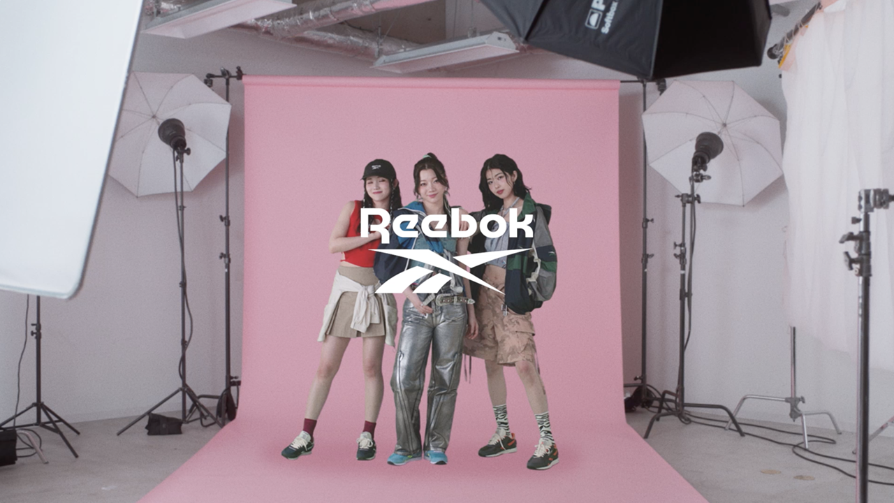 【新品未使用オンライン完売】Reebok IS:SUE トラックジャケット Reebok × IS:SUE｜Color Combination Track Jacket&Pants -Reebok 公式