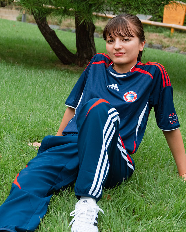 アディダス チームガイスト