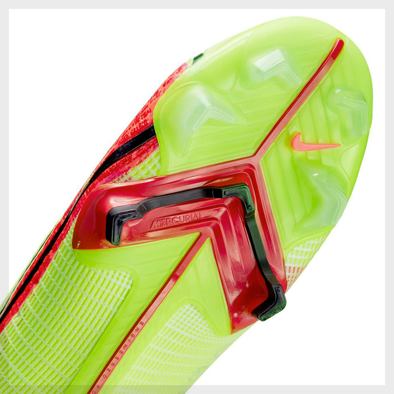 ナイキ マーキュリアル / NIKE MERCURIAL 特集