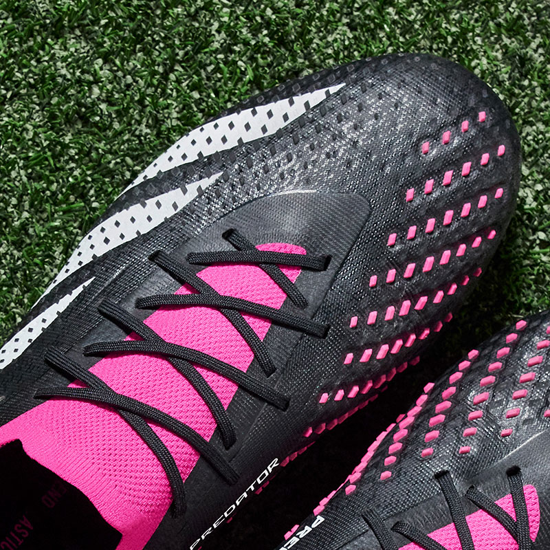 アディダス プレデター / adidas PREDATOR