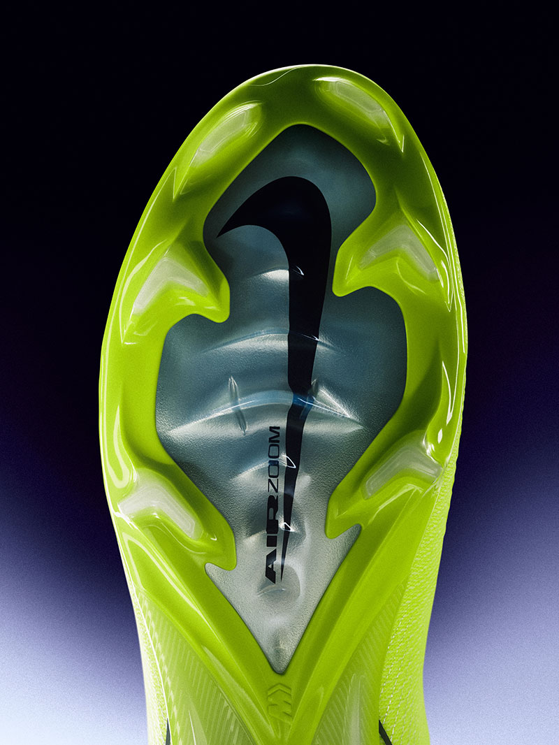 ナイキ マッドヴォルテージ・パック / Mad Voltage Pack