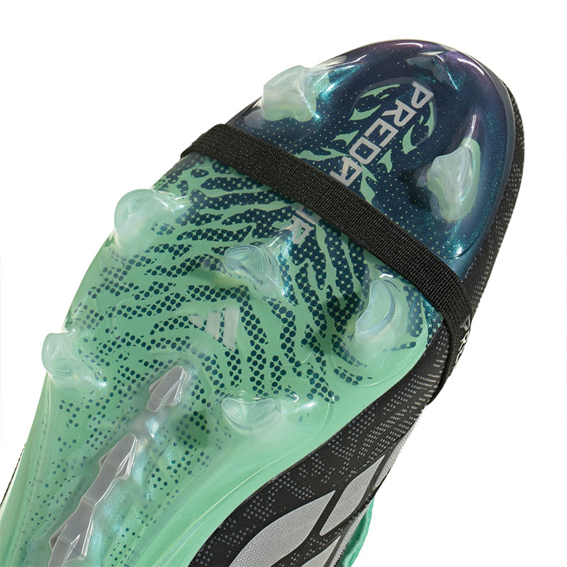 アディダス プレデター / adidas PREDATOR