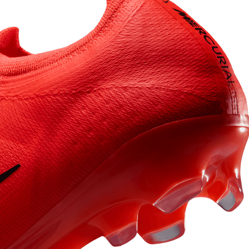 ナイキ マーキュリアル / NIKE MERCURIAL