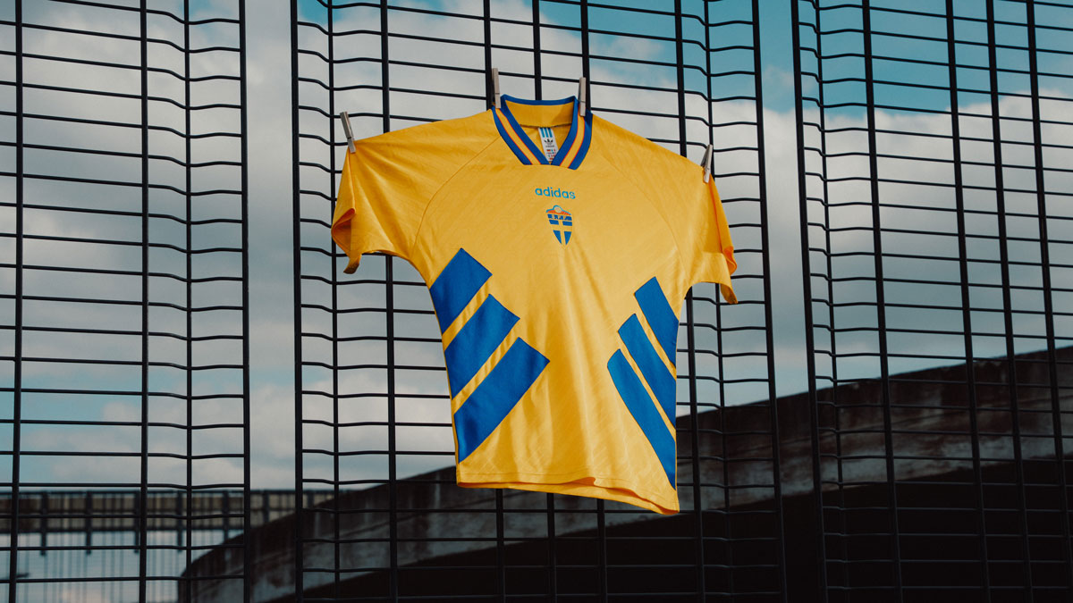 adidas BRING BACK