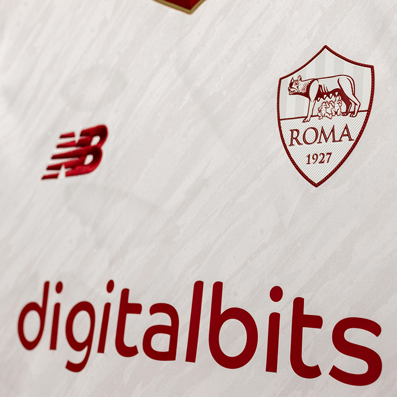 ASローマ ユニフォーム&ウェア 特集 / AS ROMA -サッカーショップ【SWS】