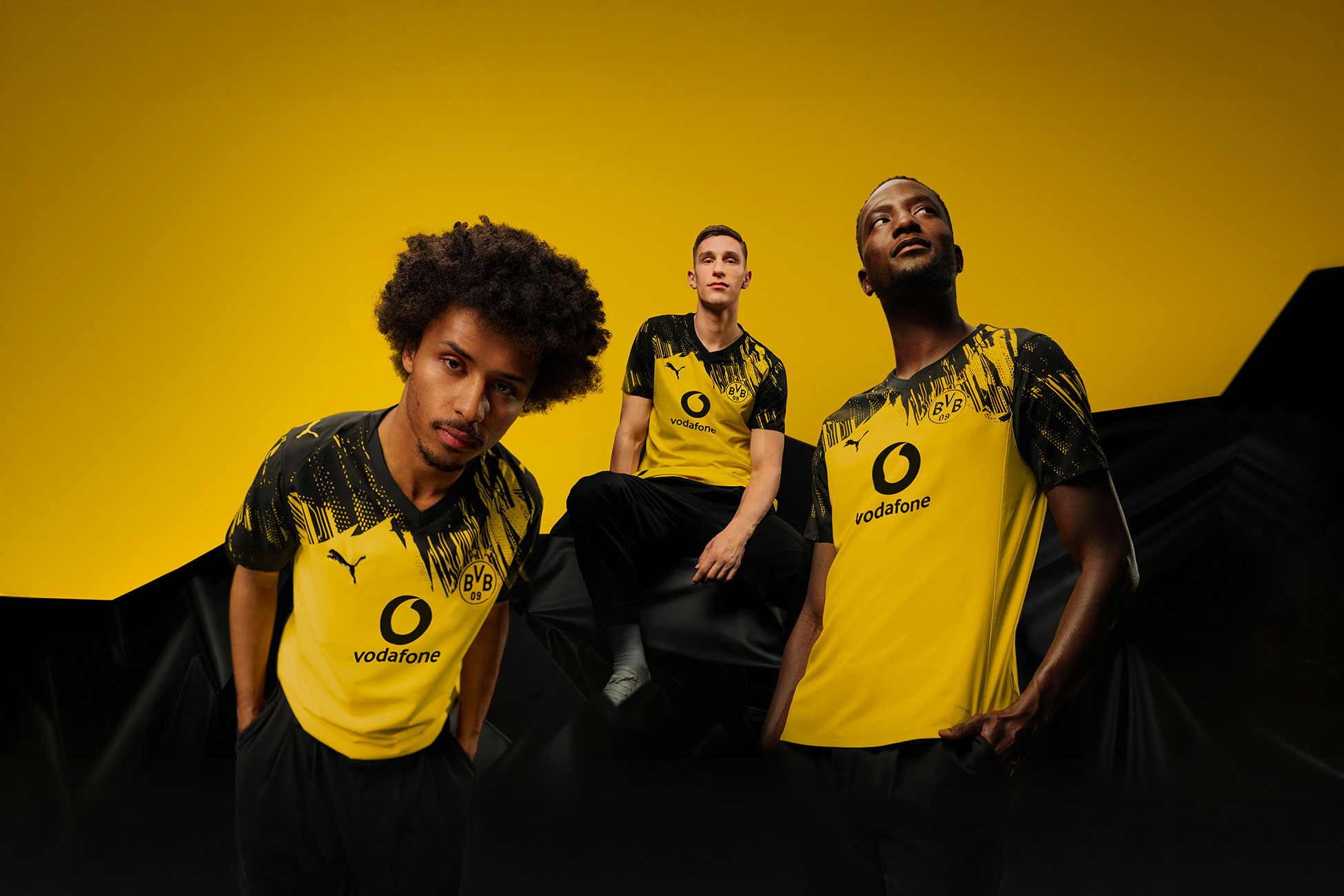 ドルトムント ユニフォーム＆ウェア 特集 / BORUSSIA DORTMUND