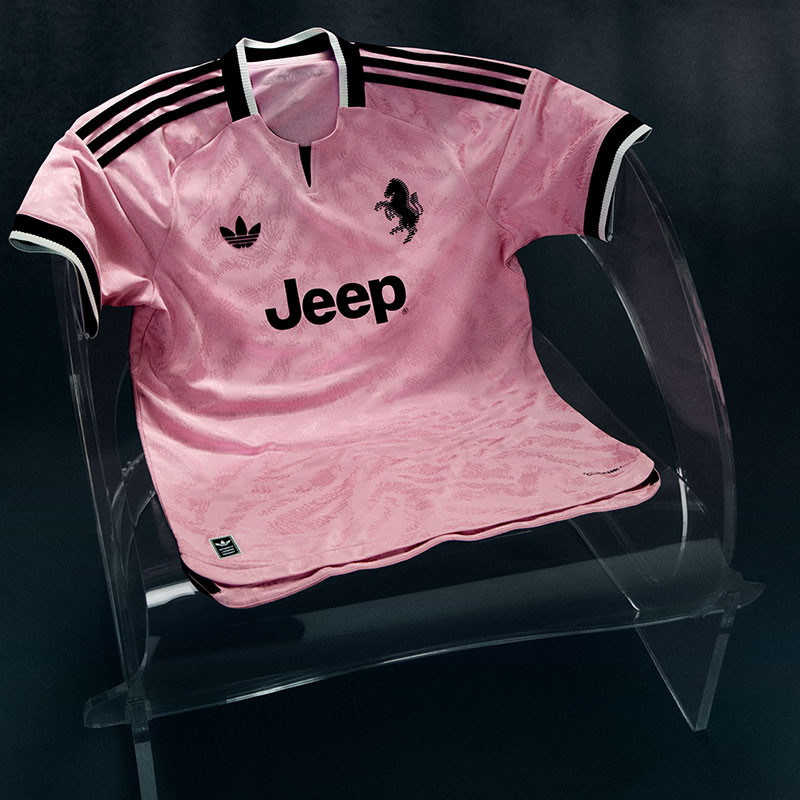 JUVENTUS ユニフォーム　ユベントス ユベントス ユニフォーム＆ウェア 特集 / JUVENTUS -サッカーショップ