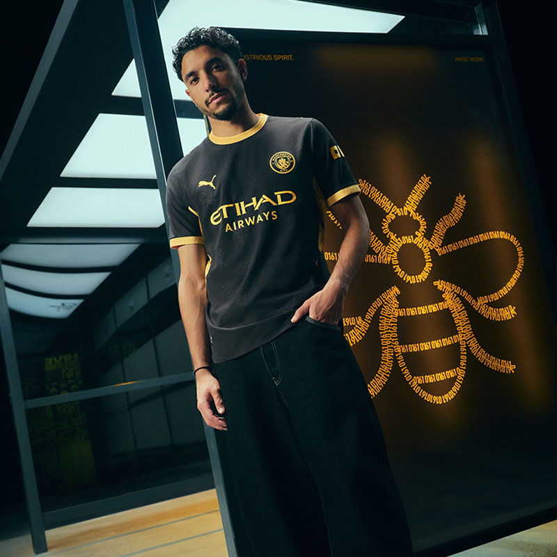 マンチェスターシティ ユニフォーム＆ウェア 特集 / MANCHESTER CITY