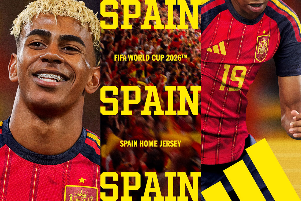 アディダス スペイン代表ユニフォーム