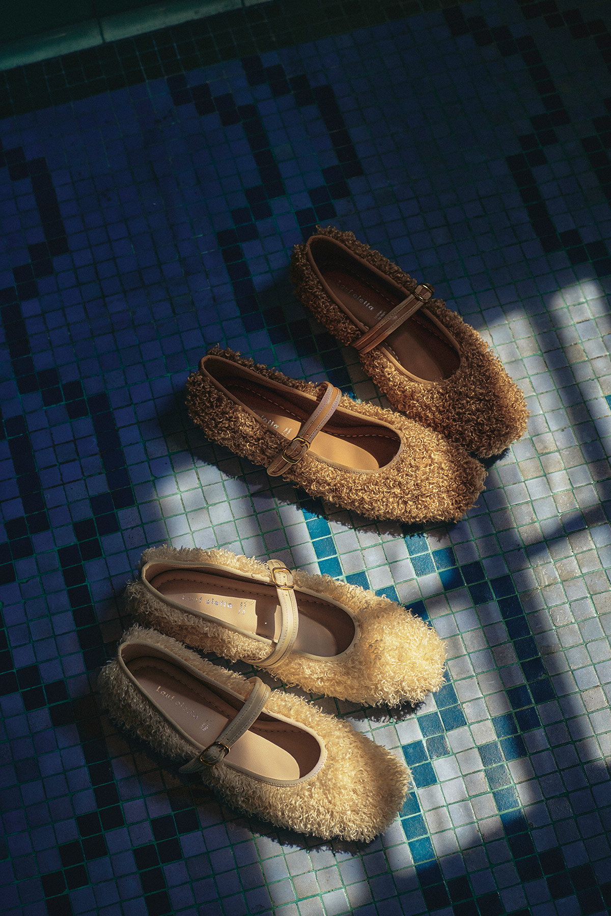 LH115 スクエアメリージェーンパンプス