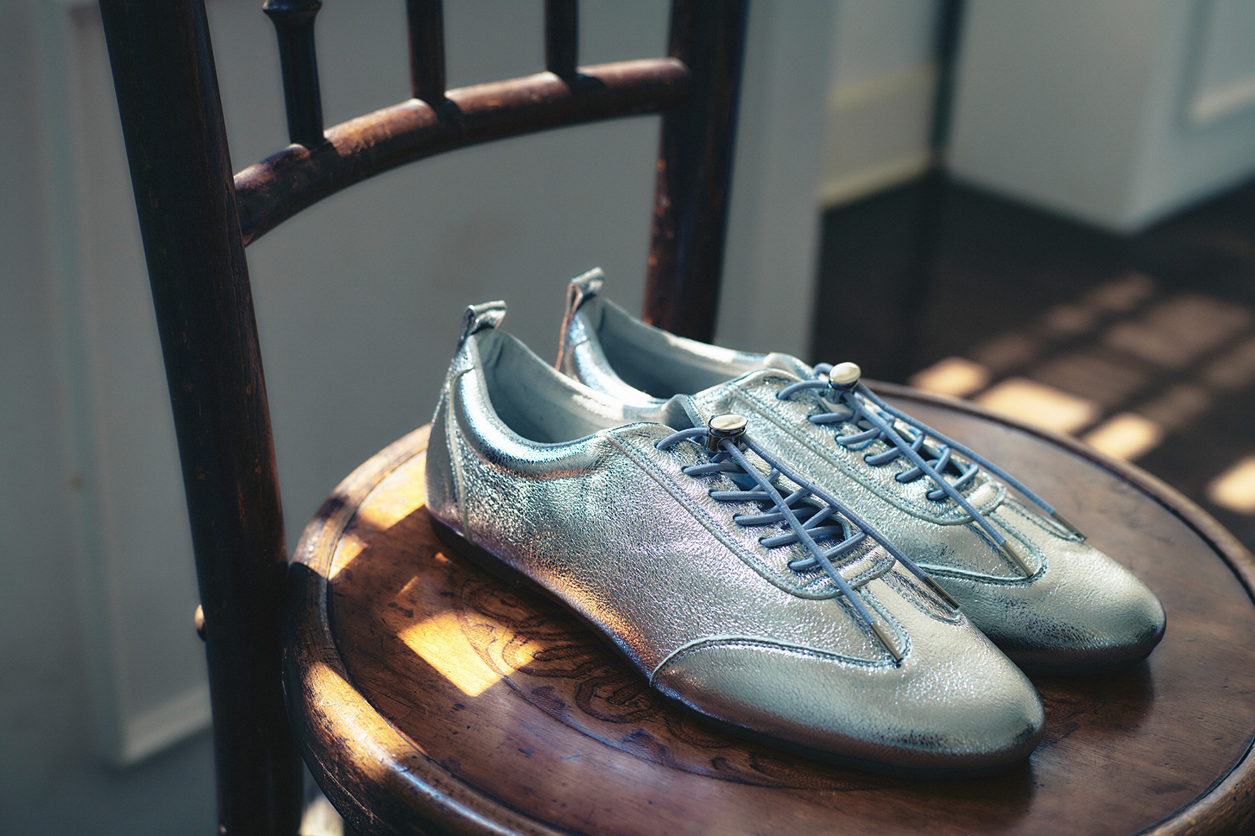 LH105A ソフトバレエスニーカー